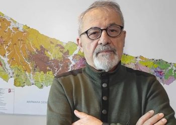 خبير زلازل: تركيا تحتاج إلى مدن مقاومة للزلازل