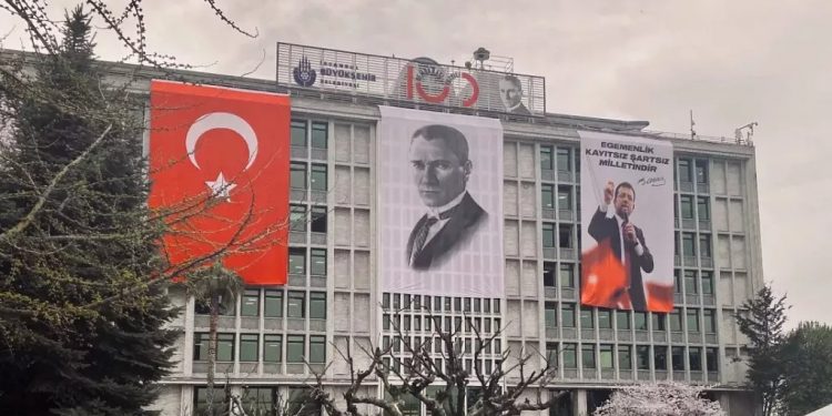 موجة اعتقالات جديدة في بلدية إسطنبول