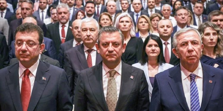 تركيا: هل يصبح عمدة أنقرة بديلا لعمدة إسطنبول في الانتخابات الرئاسية القادمة؟