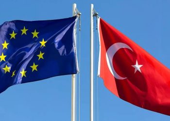 تركيا تقدم طلباً رسمياً للانضمام لبرنامج الأسلحة الأوروبي