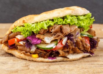 معركة الدونر في أوروبا: تركيا تخسر التسجيل وألمانيا تتقدم بـ “سونر”