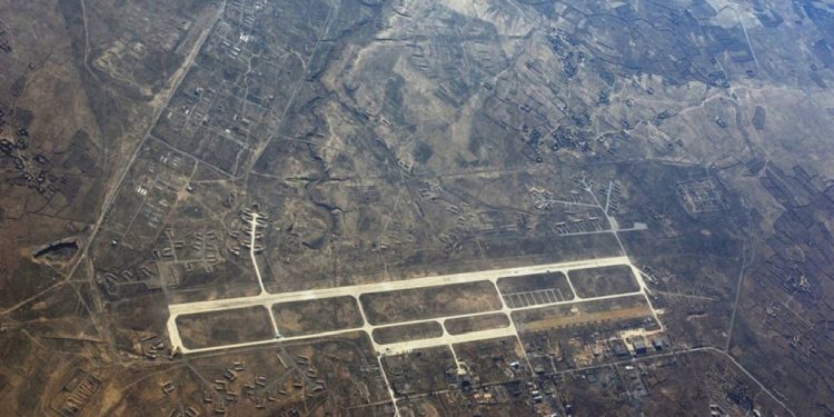 ماذا نعرف عن قاعدة باغرام الجوية؟