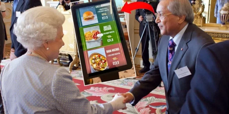 لورد بريطاني ينفعل بسبب أسعار الهامبرجر في مطار تركي