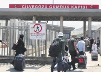 عدد السوريين العائدين من تركيا منذ انهيار نظام الأسد