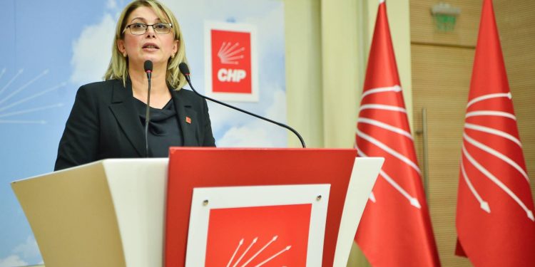 دعوة للاحتجاج بالأواني الفارغة في 81 ولاية تركية