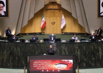 إيران تُشدد عقوبات التجسس: الإعدام للمتعاونين مع “دول معادية”