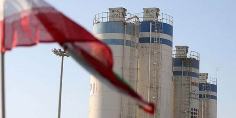 إيران تؤكد موقفها الحازم: اليورانيوم والصواريخ خطوط حمراء