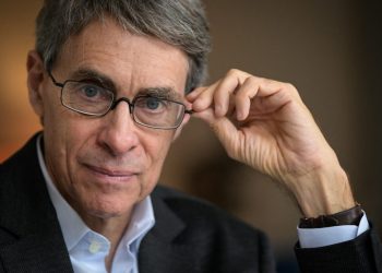 مدير رايتس ووتش السابق: القضاء في تركيا سلاح للسياسة