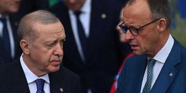 المستشار الألماني يزور تركيا الأربعاء