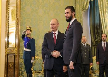 روتيرز: سوريا تحصل على النفط والغاز من روسيا رغم العقوبات