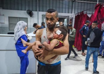 الغارات الإسرائيلية على غزة تسفر عن استشهاد 90 فلسطينيا على الأقل