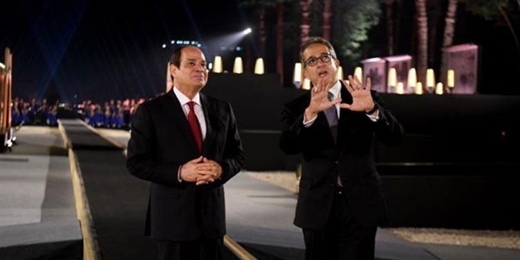 فوز ساحق للمصري خالد العناني بإدارة اليونسكو