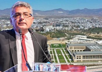 رئيس شمال قبرص  يفتح القصر الرئاسي للجمهور