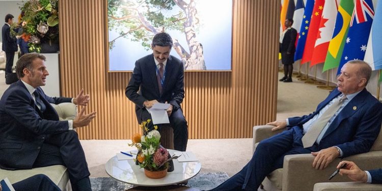 أردوغان يلتقي ماكرون على هامش قمة العشرين