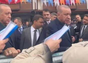 أردوغان يهاجم معلمات: “أنتن كاذبات!”
