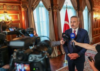 فيدان يكشف تفاصيل المباحثات في واشنطن حول سوريا والأكراد