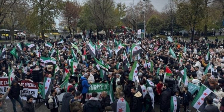 زعيم حزب تركي منزعج من احتفالات السوريين في إسطنبول