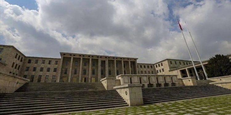 تحرش جنسي في البرلمان التركي!