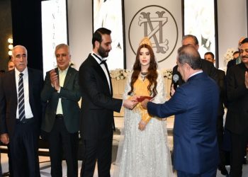 زفاف “عابر للحدود”.. مصاهرة بين قبيلة “ايزولي” وعائلة “بارزاني” في كردستان