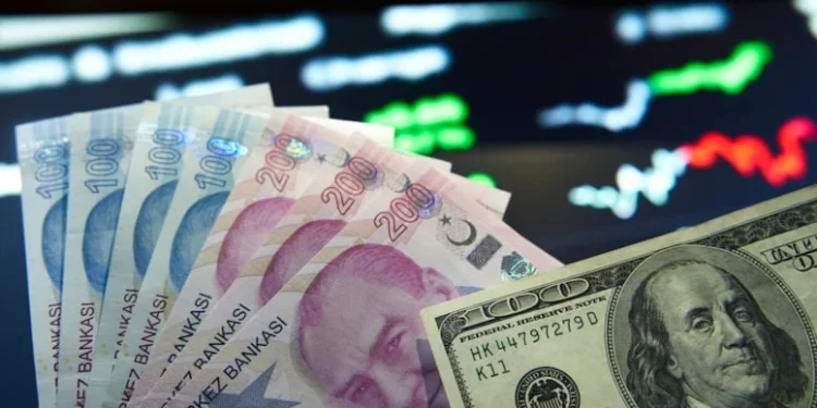 دويتشه بنك: الدولار قد يصل 62 ليرة تركية بحلول 2027