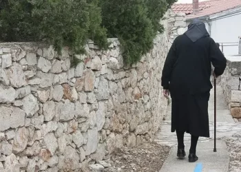 10 ولايات تركية يتجاوز متوسط عمر النساء فيها 80 عاماً