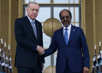 الرئيس الصومالي يزور تركيا عقب اعتراف إسرائيل باستقلال صوماليلاند