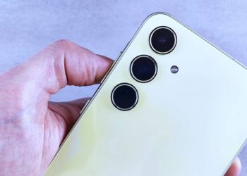 الجيش الإسرائيلي يحظر على أفراده استخدام هواتف الأندرويد