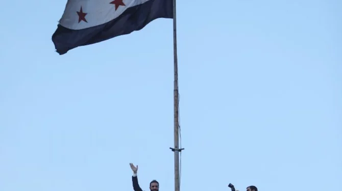 ترامب يحذر إسرائيل من “التدخل” في سوريا