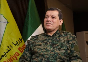 مظلوم عبدي: مقترحات لمناصب حكومية واتفاق يحمي المدن الكردية