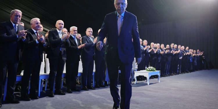 أردوغان: تركيا أصبحت من كبرى شبكات الطيران عالميًّا