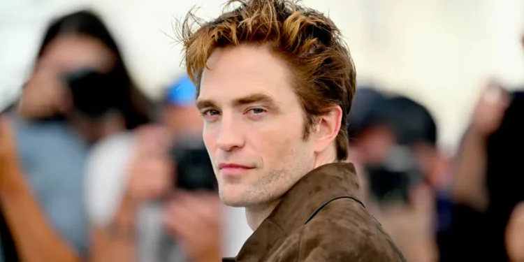 نجم فيلم Twilight يتغنى بموهبة فنانة تركية: “إنها رائعة للغاية!”