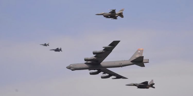 إسرائيل هيوم: الأردن والإمارات ستدعمان الهجوم الأمريكي على إيران