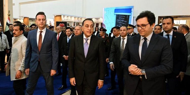 معرض القاهرة للكتاب في مصر يتجاوز 3 ملايين زائر في أسبوعه الأول