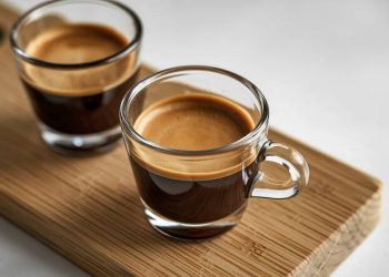 القهوة والصيام وإيجاد إيقاعك الخاص في رمضان