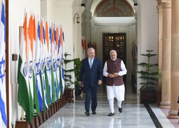 ماذا يكمن خلف التعاون الوثيق بين الهند وإسرائيل؟