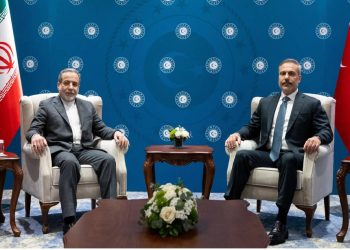 إيران تتراجع عن عقد المفاوضات مع الجانب الأمريكي في تركيا