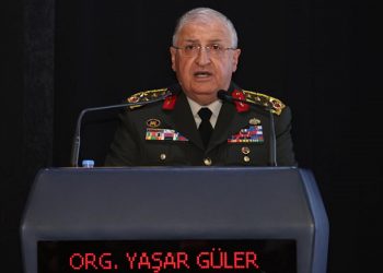 وزير الدفاع التركي: لن ننسحب من سوريا