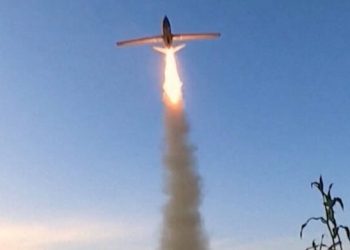 السعودية تعترض صواريخ باليستية تستهدف قاعدة الأمير سلطان الجوية