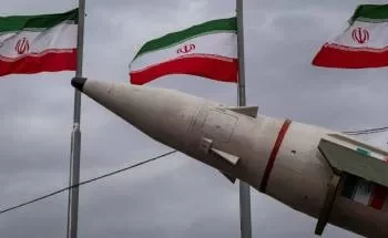 إيران ترفع الحد الأدنى للأجور 60% لمواجهة التضخم التاريخي