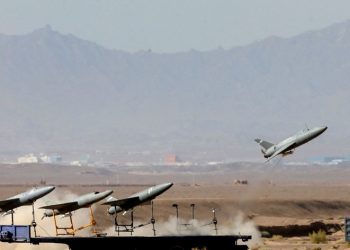 تقارير: إيران بإمكانها إنتاج 10 آلاف مسيرة شهرياً 