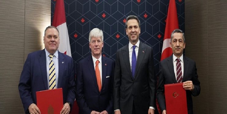 تركيا وكندا توقعان اتفاقية طاقة نووية