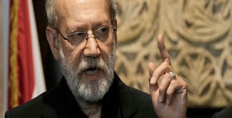 الإعلام الإيراني ينشر رسالة بخط يد علي لاريجاني