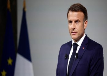 فرنسا تعلن تشكيل قوة دفاعية لفتح مضيق هرمز