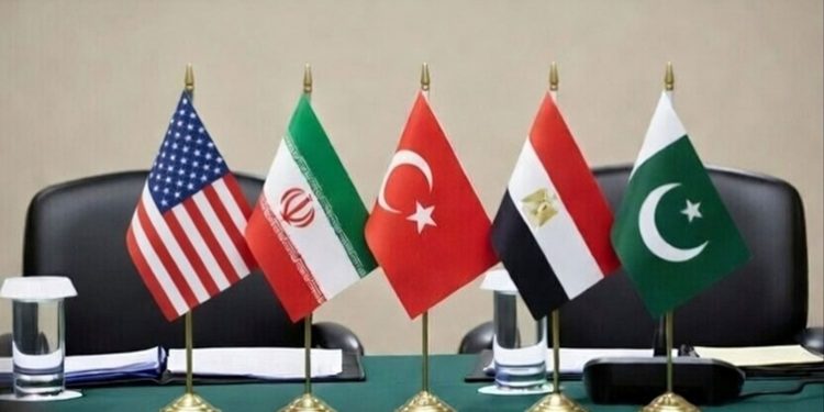 وول ستريت جورنال: “محور وساطة” تقوده تركيا ومصر وباكستان لإنهاء الحرب