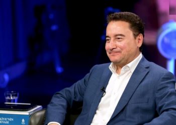 باباجان يؤيد دعوات الانتخابات التكميلية في تركيا