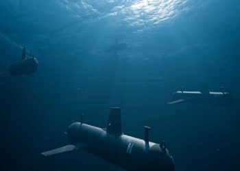 الجيش الأمريكي يفقد السيطرة على مسيرات بحرية بمنتصف المحيط الهادي