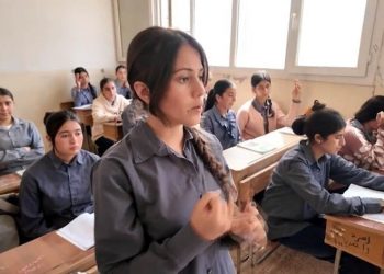 هل تُجهض سوريا حلم التعليم باللغة الكردية؟