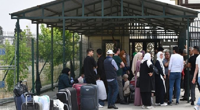 كم عدد السوريين في تركيا 2026؟