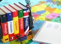 ترتيب قائمة اللغات يتغير في تركيا.. لغتان تهزان عرش الإنجليزية