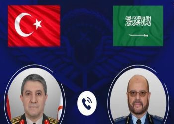 رئيس الأركان التركي يجري اتصالا بنظيره السعودي